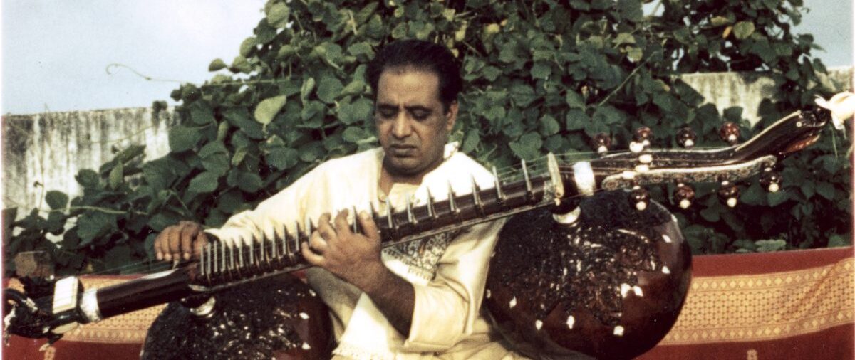 Ustad Zia Mohiuddin Dagar - Darbar
